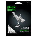 DA-5061093 MetalEarth Misceláneo: TELESCOPE SPATIAL HUBBLE 7.62x5.08x6.35cm, metal modelo 3D con 1 hoja, sobre tarjeta 12x17cm, 