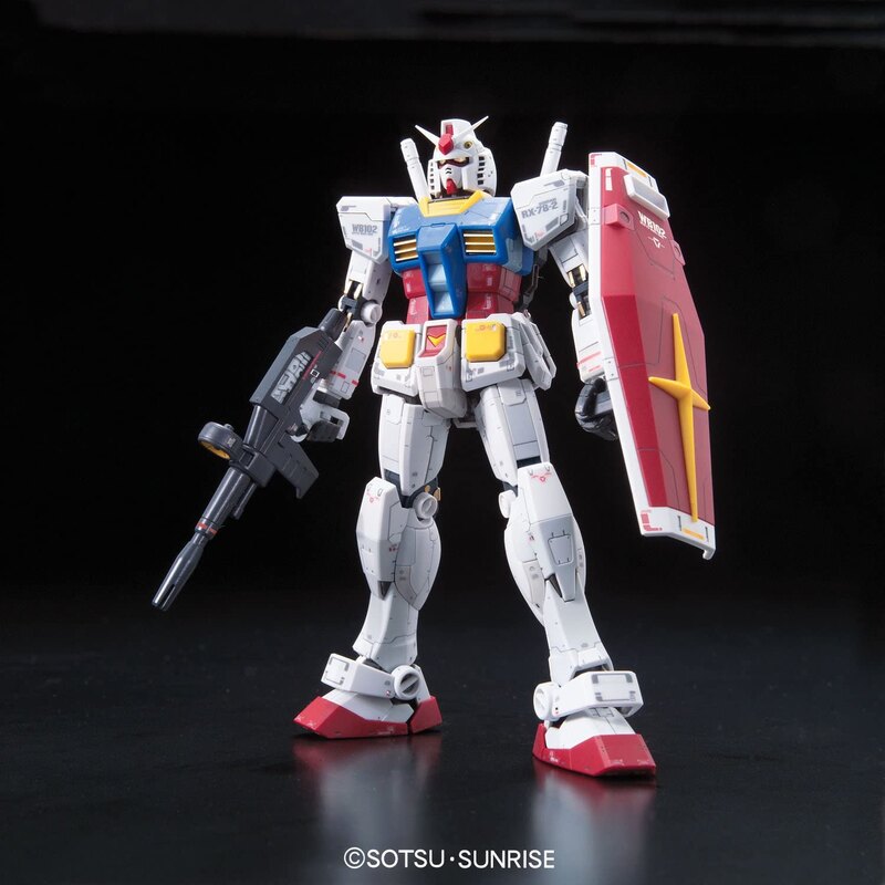 Bandai Gundam Gunpla RG 1/144 01 RX-78-2 Gundam