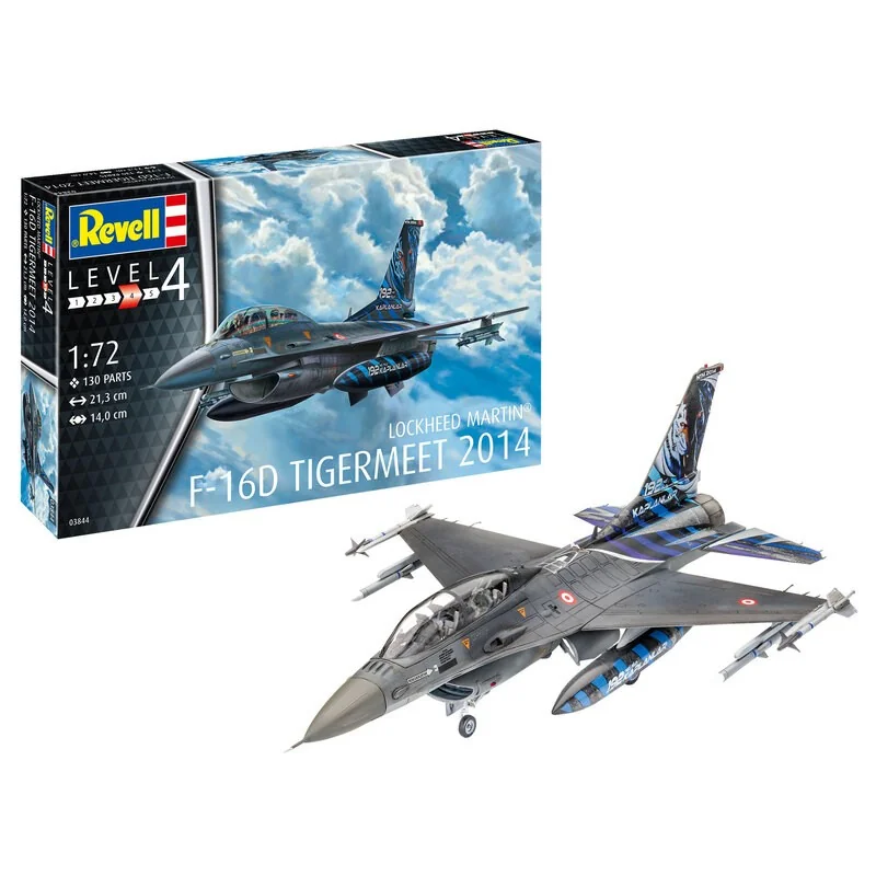 Maqueta Revell F/A-18F SUPER AVISPÓN con 1001hobbies (Ref.03834)