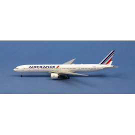 Miniatura Air France Boeing 777-300ER 2021 livery F-GSQF “Papeete”