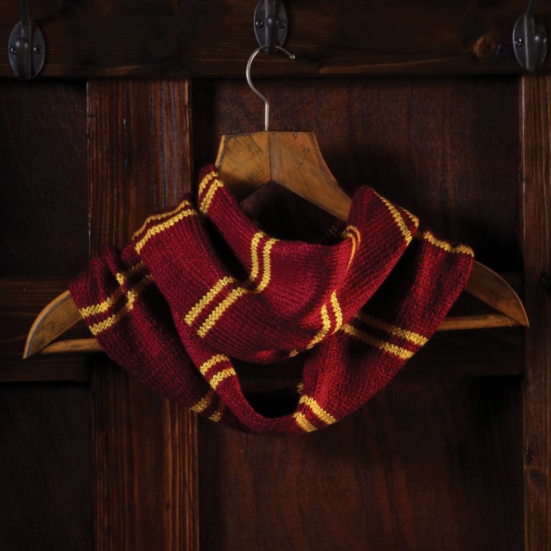  Harry Potter: Kit de punto de capucha de Gryffindor