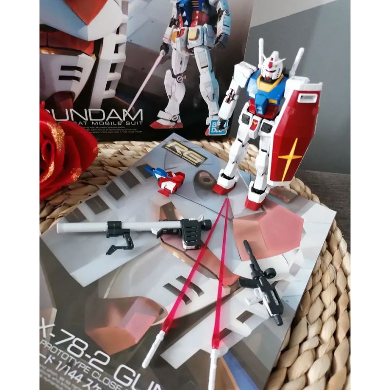 Gundam Gunpla RG 1/144 01 RX-78-2 Gundam