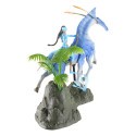 McFarlane Toys Figuras de Avatar Deluxe Medium Tsu'tey & Direhorse