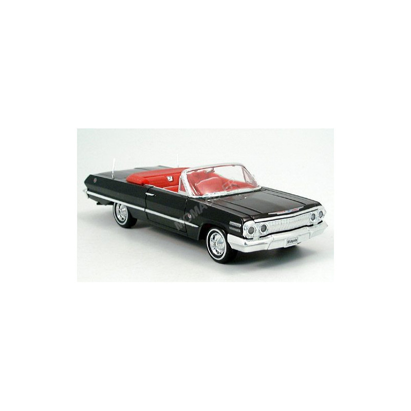 Welly 1963 Chevrolet Impala Black Convertible 1:24 Scale Diecast