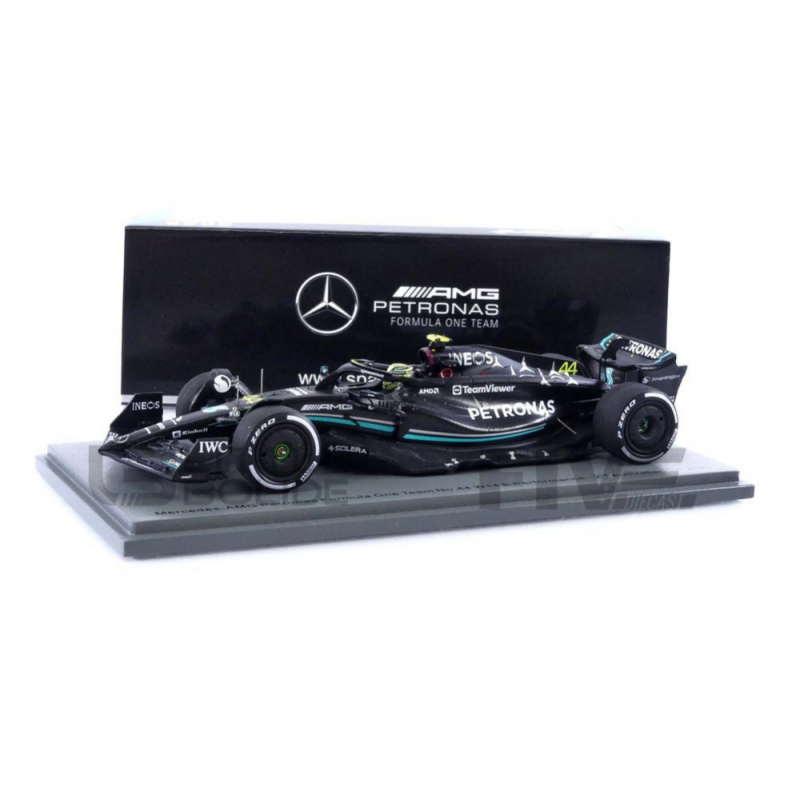 Voiture Miniature de Collection SPARK 1-18 - MERCEDES-AMG W12 E Performance  - Winner British GP 2021 - Black / Green - 18S599 - Resin - Voiture - Achat  & prix