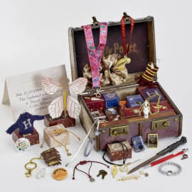  HARRY POTTER - Advent Calendar 2024 - Gift Box "Suitcase"