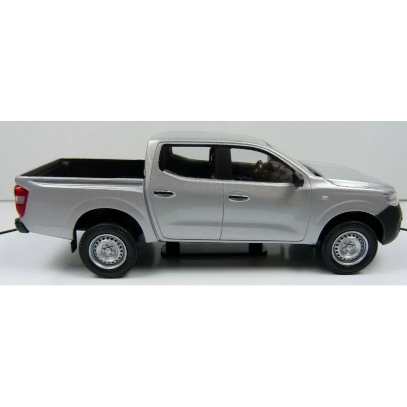 RENAULT Alaskan pick-up doble cabina 4x4 2018 gris (caja del fabricante)