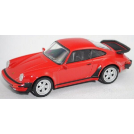 PORSCHE 911 Turbo 3.3 rojo 1978 (Youngtimer)