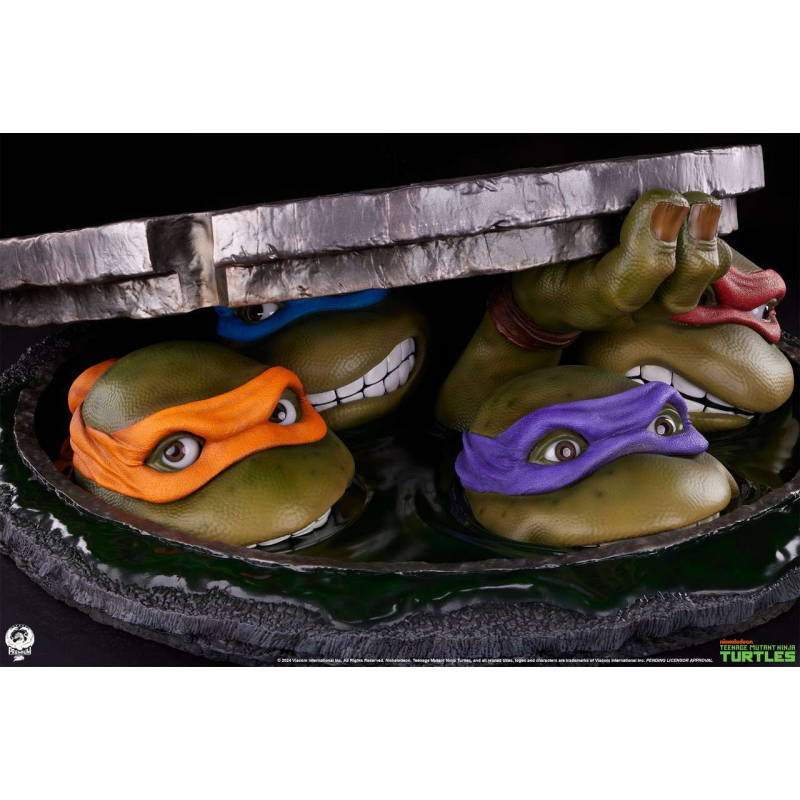 TMNT Underground 1:1 Scale Diorama