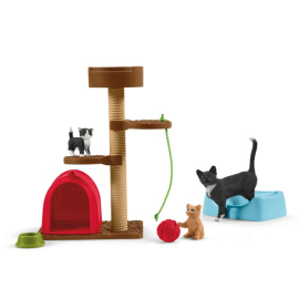 Zona de juegos para gatos adorables