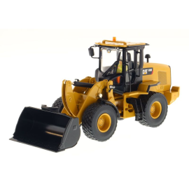 Cargador CATERPILLAR 930K con conductor y caja metálica