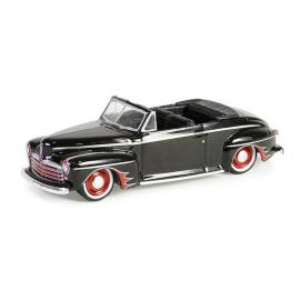 FORD Deluxe Cabrio 1947 de la serie CALIFORNIA LOWRIDERS en blister