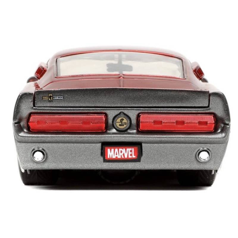 FORD Mustang Shelby GT500 con figura de STAR LORD Guardianes de la Galaxia 1967