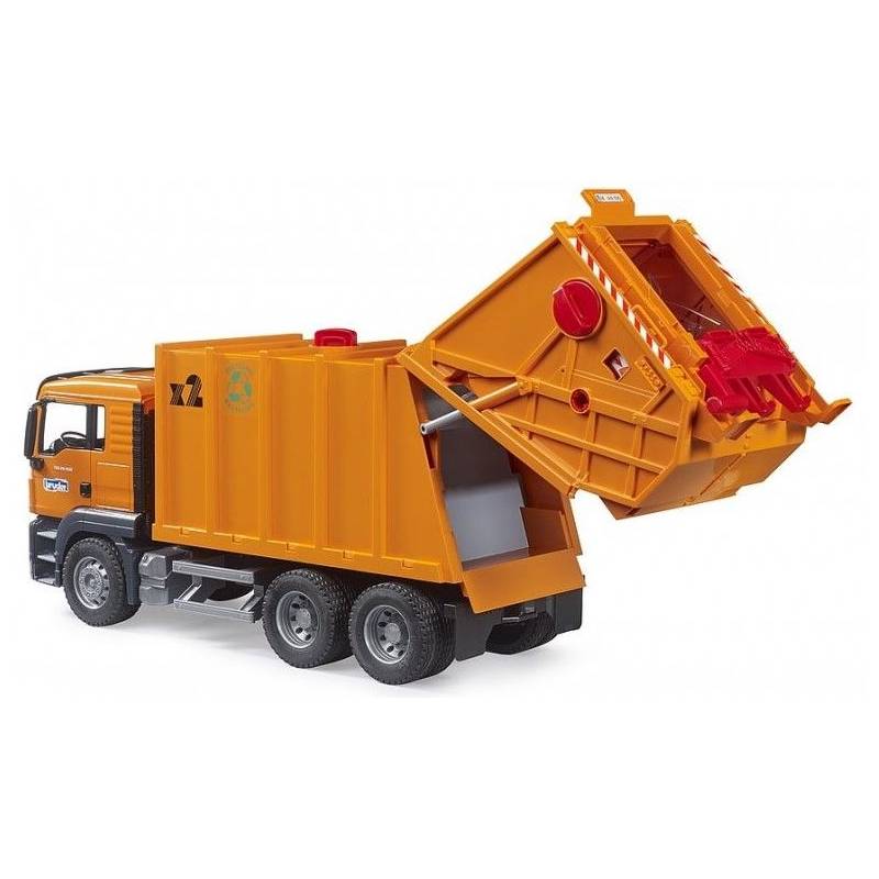 BRU3760 Cubo de basura MAN TGS 6x4 con 2 cubos de basura