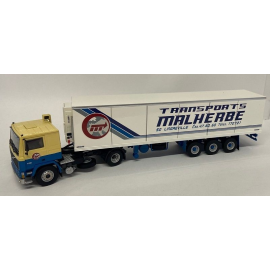 Miniatura VOLVO F1220 4x2 con remolque frigorífico de 3 ejes MALHERBE