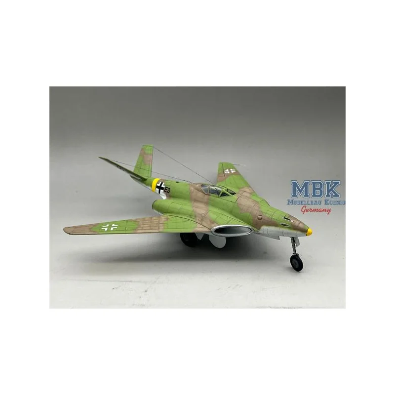 Maqueta de avión Me262 HGIII "V-Tail"