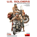 Maqueta US SOLDIERS WITH WLA MOTORCYCLES This kit features US soldiers with WLA motorcycles, providing a detailed representatio