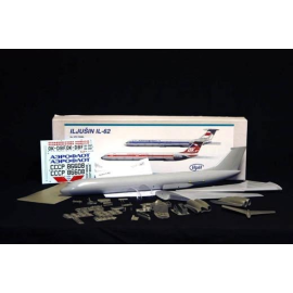 Maqueta Iljushin Il-62 Decals Aeroflot and OK Jet (one piece fuselage and wings with resin engines, vacform windows etc)