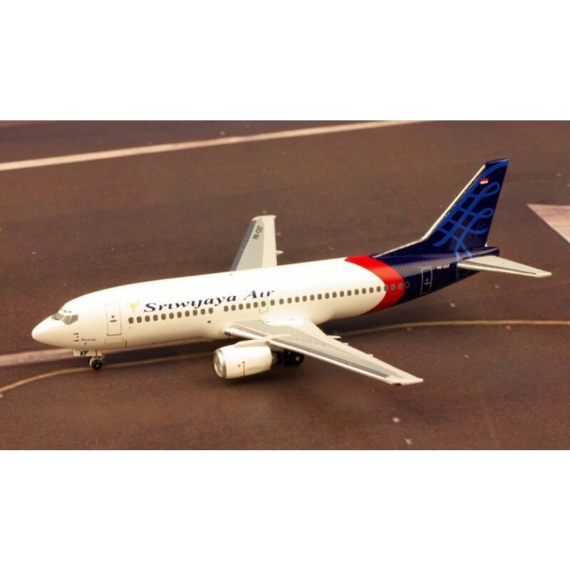 Sriwijaya n / c Boeing 737-300 PK-IRC