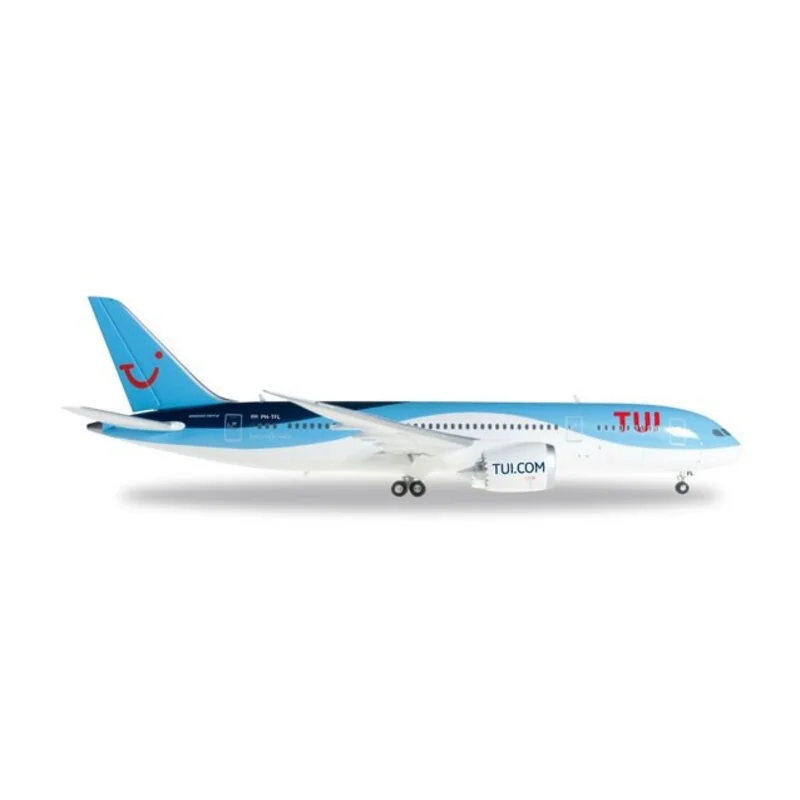 TUI Airlines Boeing 787-8 Dreamliner PH-TFL