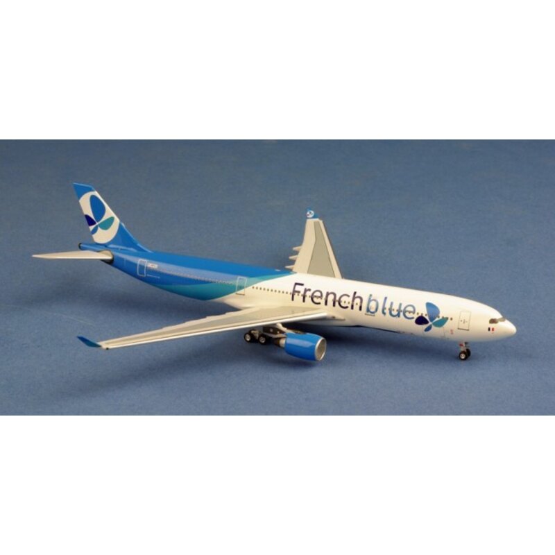 Miniatura Azul francés Airbus A330-300 F-HPUJ